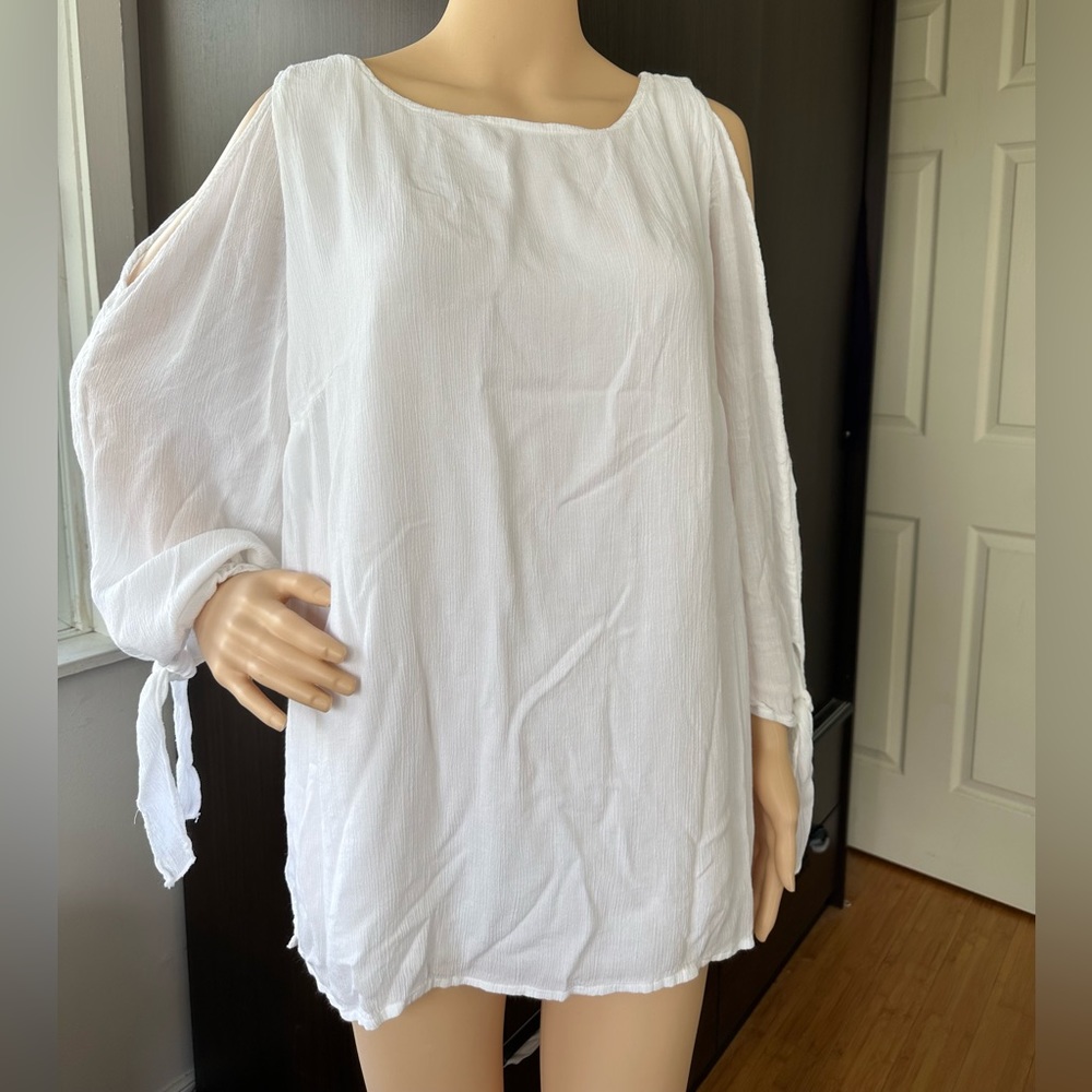 Soft surrounding double layer tunic top cut out longsleeve, white, sz 2x
